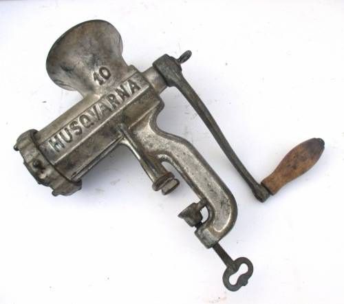VINTAGE No.10 RELAINCE HASQVARNA MINCER/GRINDER