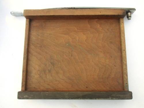 VINTAGE PAPER GUILLOTINE