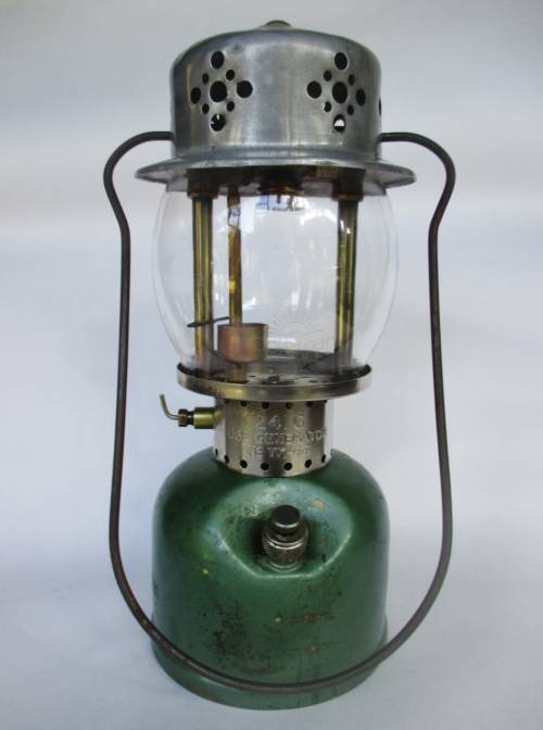 COLEMAN 241G LANTERN