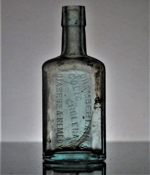 Chaiberlains Colic Colera Remedy Bottle