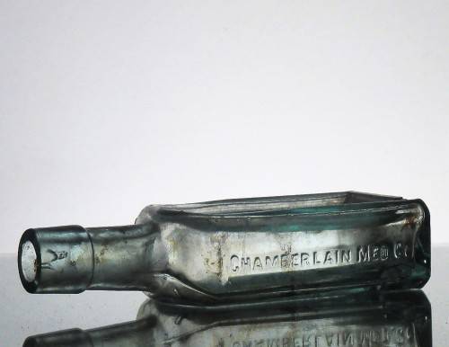 Chaiberlains Colic Colera Remedy Bottle