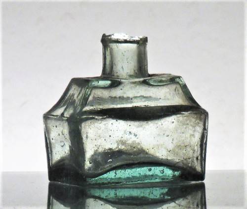 ANTIQUE BOAT INK BOTTLE