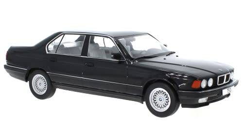 BMW 750i (E32) - Black - (MCG 1/18 scale)