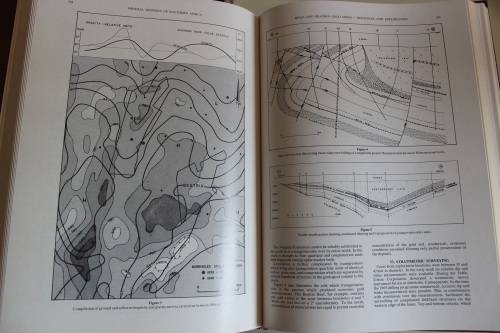 Mineral Deposits of Southern Africa - Anhaeusser