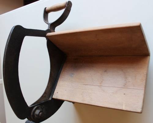 ANTIQUE c1900 ALEXANDERWERK CAST IRON BREAD / BILTONG SLICER IN FANTASTIC CONDITION! AWESOME & RARE!