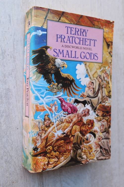 Small gods - Terry Pratchett
