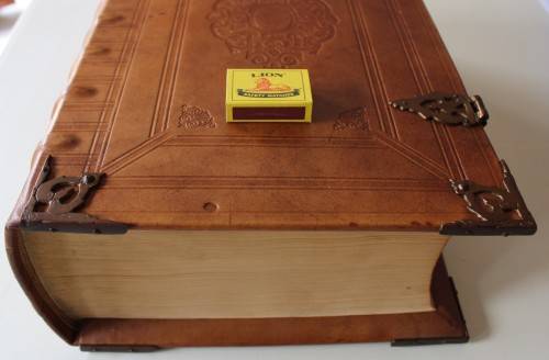 Very large most beautiful Staten-Generaal Bijbel Bybel Bible with copper / brass clasps