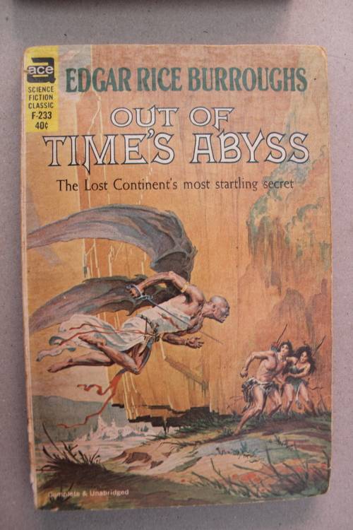 Out of time`s abyss  -   Edgar Rice Burroughs