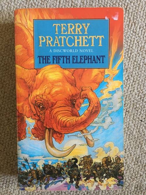 The fifth elephant - Terry Pratchett