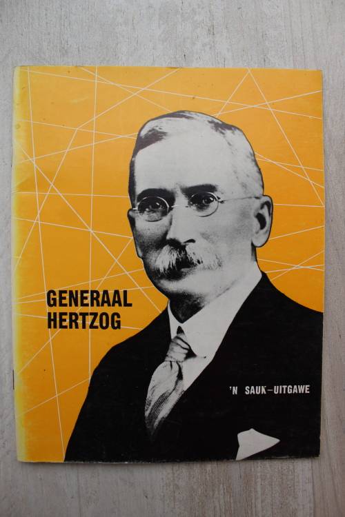 Generaal Hertzog - in  mooi toestand.