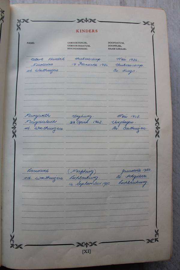 DIE AFRIKAANSE FAMILIEBYBEL - uitgegee in 1953 - GOEIE TOESTAND - BYBEL