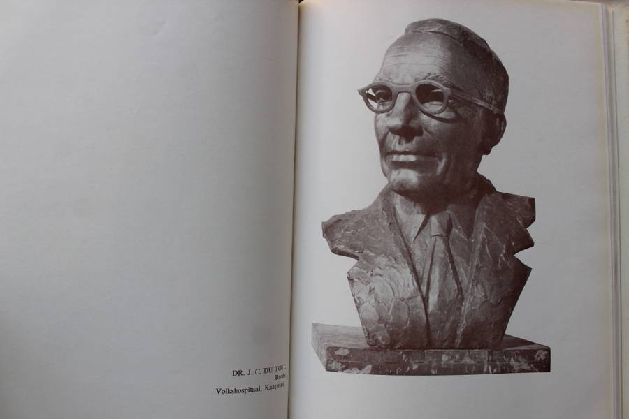 Ivan Mitford-Barberton - Sculptor