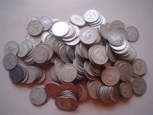 250 x 3d South Africa coins R1 no reserve for the whole lot