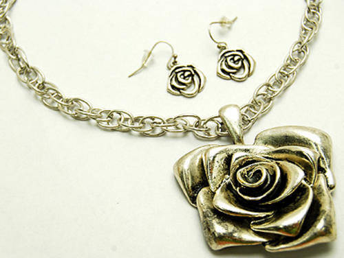 Rose Necklace Set with matching Earrings