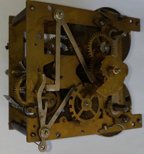 Vintage Mechanical Wall Clock Movement.  Working (06-15)