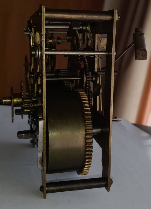 Vintage Mechanical Wall Clock Movement.  Working (06-15)