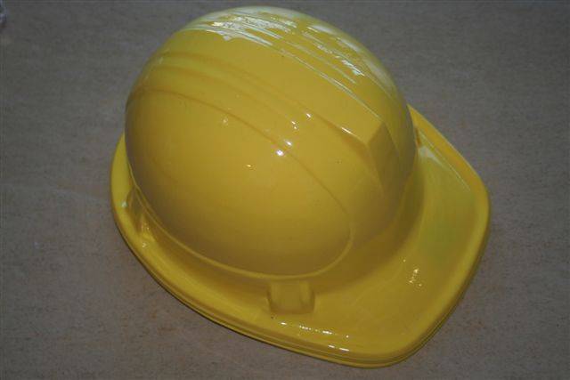 Plastic construction builder hat, perfect for your  kids party