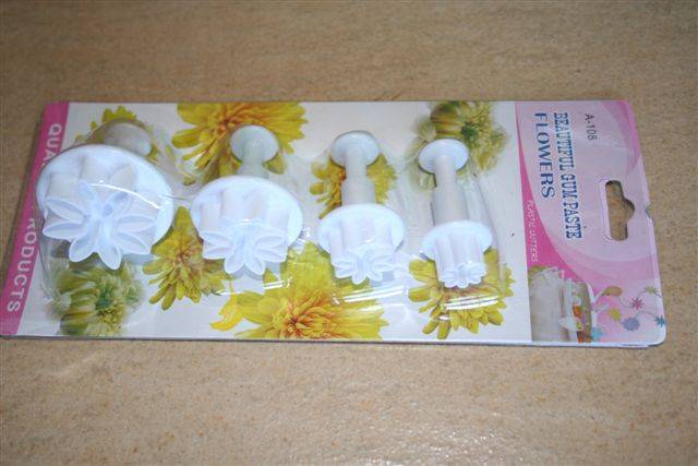 Daisy flower Fondant plunger Cutter