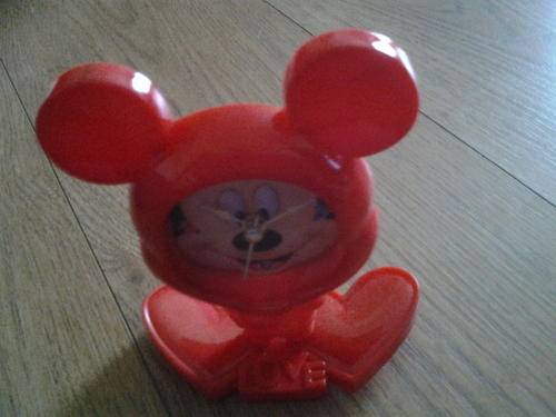 Mickey mouse Clock