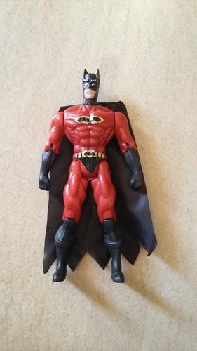 Batman figurine , 13cm perfect to use as cake topper