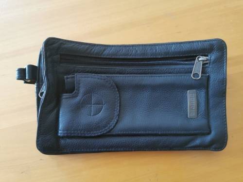 GENUINE Leather travel wallet.