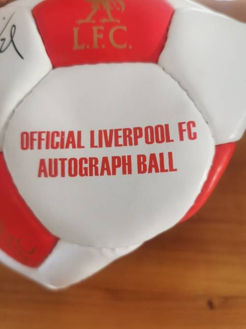 OFFICIAL LIVERPOOL SIGNED BALL. - 1st Team