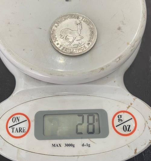 1948 Union of  South Africa - 5 Shilling Silver coin - Circulated, 28 Grams (UNI1)