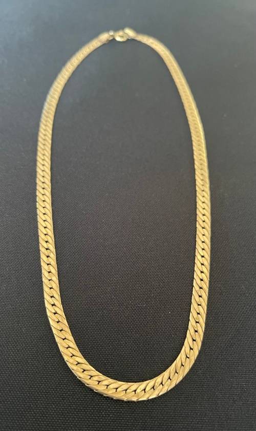 9CT SOLID GOLD (375) NECKLACE - 5MM WIDE and 440MM LONG (14.73 GRAMS)