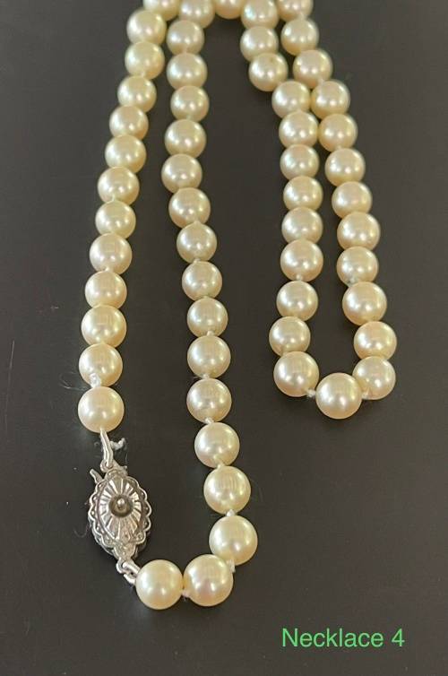 VINTAGE CULTURED 59 PEARL NECKLACE 480MM LONG WITH SILVER CLASP (106.10ct) + VALUATION @R14 900.00