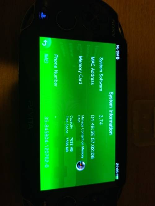Playstation Vita (3G / Wifi), 8GB Vita memory Card, Charger + SD2Vita Adapter