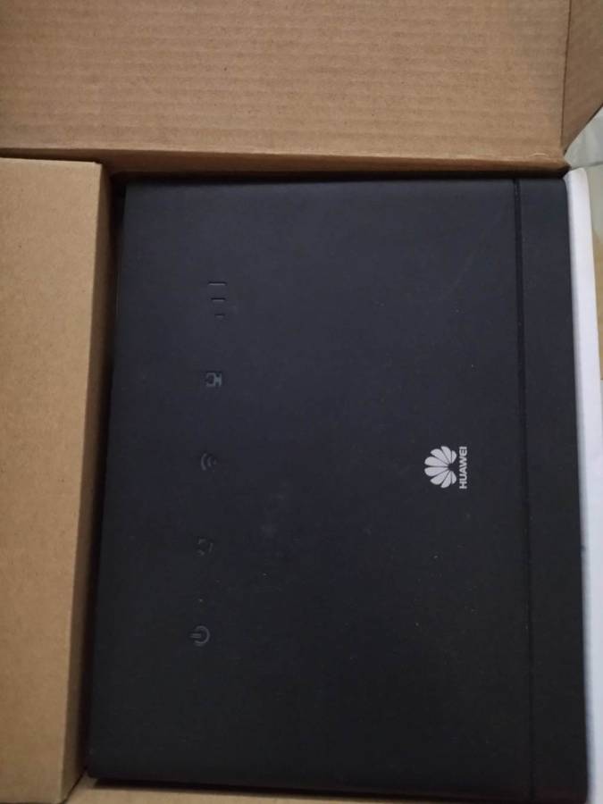 Huawei B315 4G / LTE Router + Back Up Battery