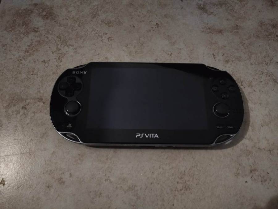 Sony Playstation Vita + SD2Vita with 32GB Sandisk SD card