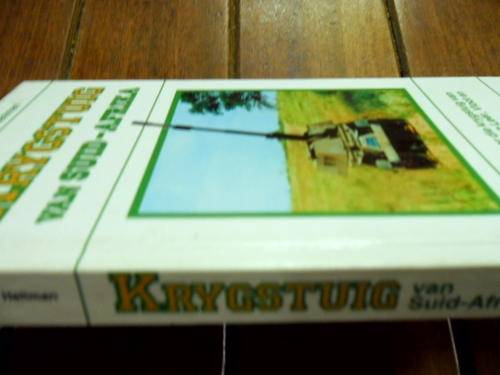 HELMOED ROMER HEITMAN - KRYGSTUIG VAN SUID-AFRIKA - GIDS SA VLOOT & LUGMAG 1988 1STE  ED HARDEBAND