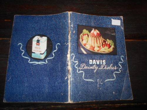 Davis Dainty Dishes (gelatine)  collecttive small illus recipe softback ed. 1938