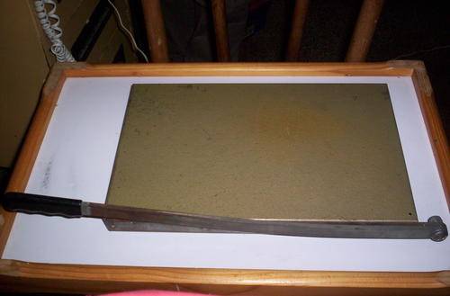 GUILOTINE