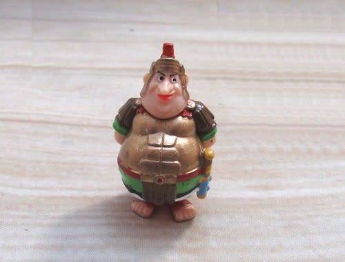 Asterix Kinder Surprise Figurine - Caius Faipalgugus