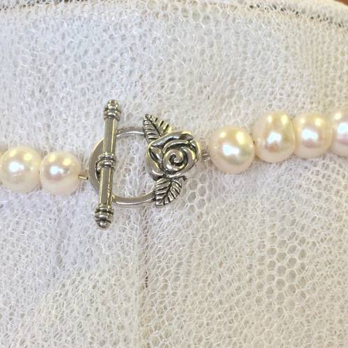 GENUINE CULTURED PEARL NECKLACE WITH ATTACHABLE BRACELET - SO CLASSIC