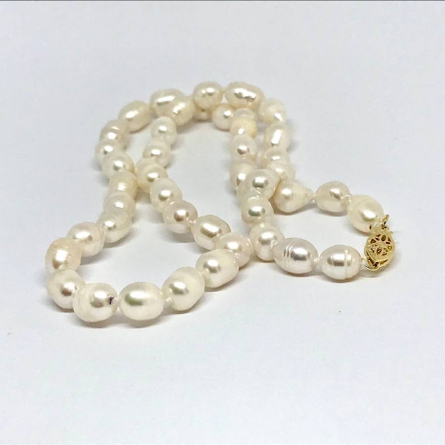 GENUINE WHITE BAROQUE PEARL NECKLACE