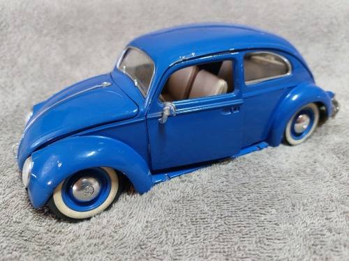 Bburago Beetle 1000 000th Anniversary.