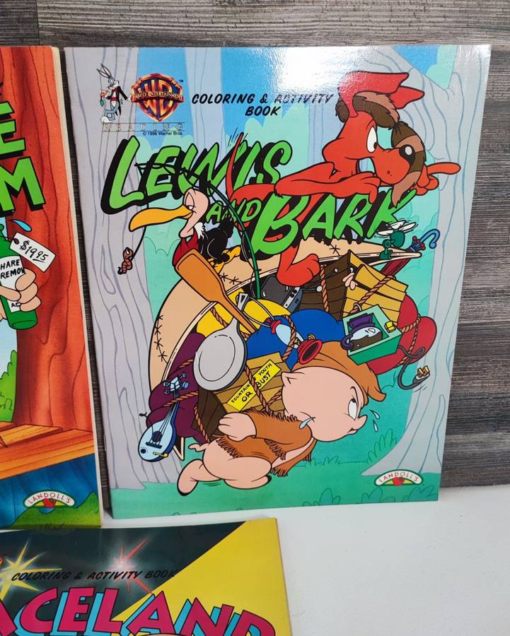 Vintage 1996 Looney Tunes Coloring & Activity Books