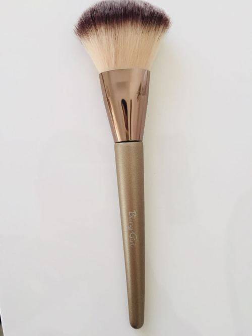 Blinggirl Serie Beige Champainge  Your Beauty Fashion Makeup Brushes--3cm