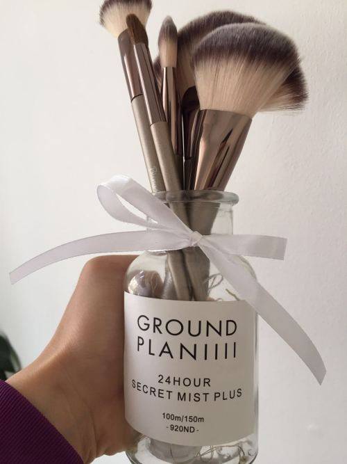Blinggirl Serie Beige Champainge  Your Beauty Fashion Makeup Brushes--3cm