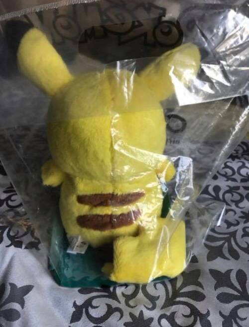 Pikachu - Pokemon (Brand New)