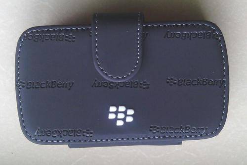 BLACKBERRY 9360 POUCH BLACK WITH MAGNET BATTERY SAVER