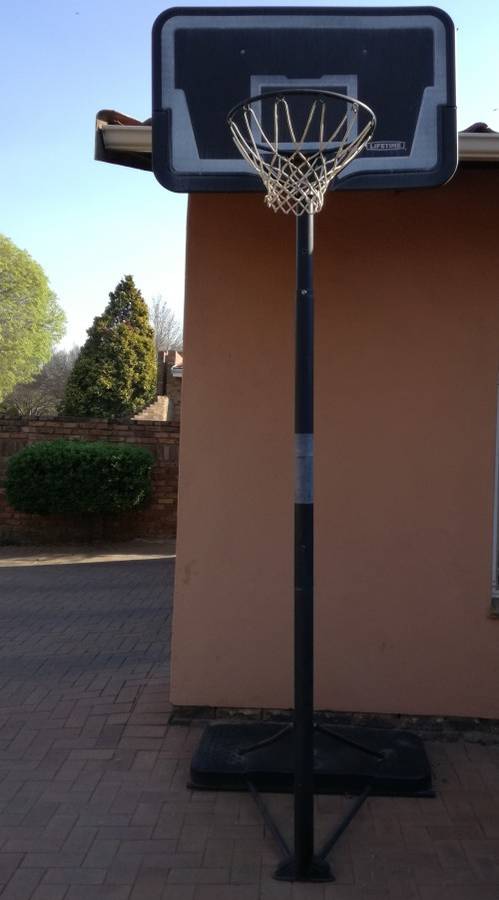 Basketball Lifetime backboard, hoop, pole and base