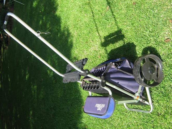 Golf trolley