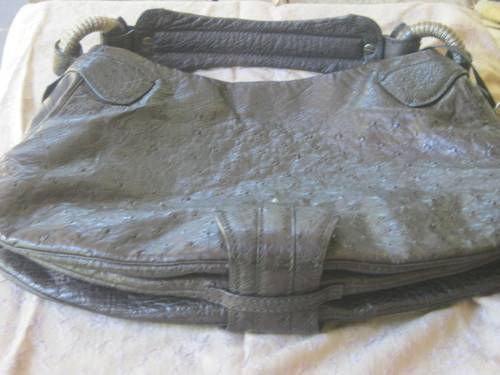 NUTI OSTRICH LEATHER HANDBAG - AS GOOD AS NEW - NEVER USED