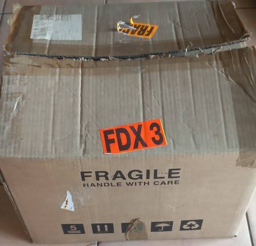 LARGE GLORY BOX - ITEMS THAT ARE SURPLUS TO REQUIREMENTS - FREE SHIPPING VIA PUDO LOCKER TO LOCKER