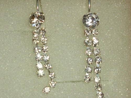 SILVER WITH SIM DIAMONDS EARRINGS
