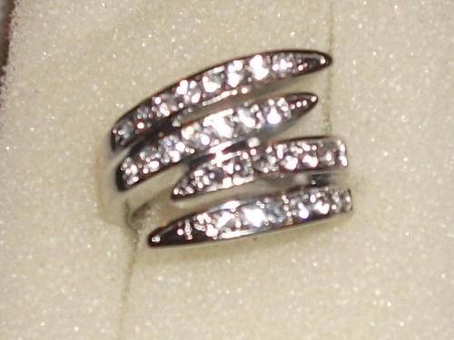 NEW!!!! INTERNATIONAL IMPORT GOLD FUSION DESIGNERS RING SIZE 9